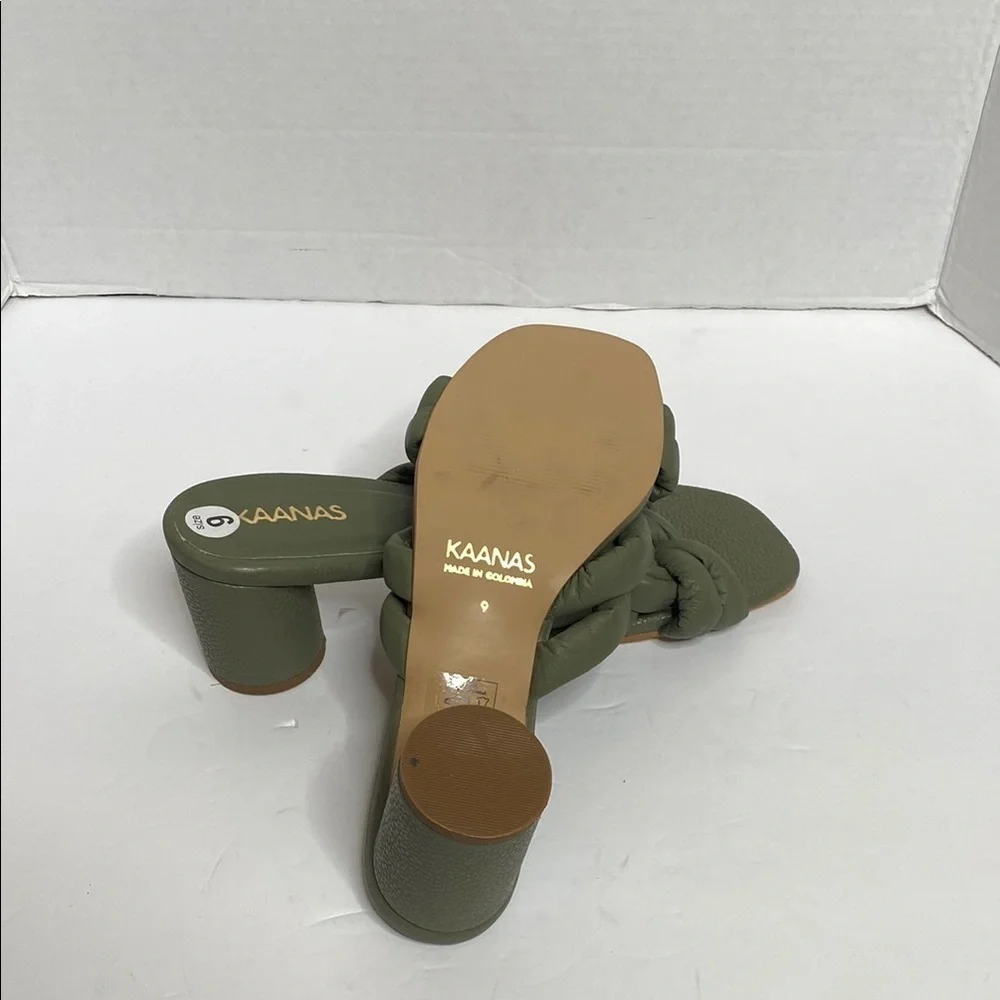 Kaanas Green Slide Sandals with Braided Detail Size 9